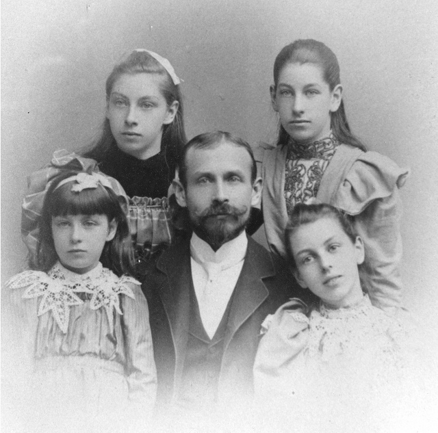 5212424474_60250bb2dc_z